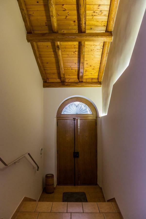 B&B Cortile Aurora Bronte Exteriör bild
